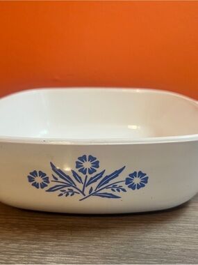 Corning Ware White Ceramic Baking Dish with Blue Cornflower Pattern